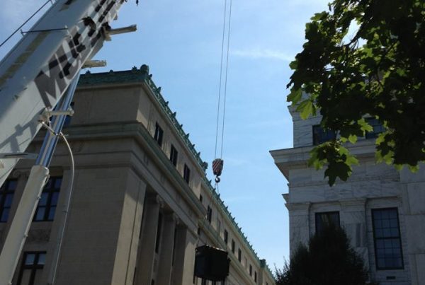 Mullins Rigging Crane