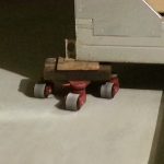 Using 360 degree skates on one end of the unit