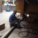 Jacking the generator with one of our hydraulic jacking systems.