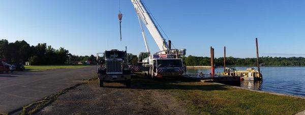 Setting up our Demag AC 200 to take a dredge out of the mohawk river.