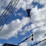 Double spreader bars for the pick.