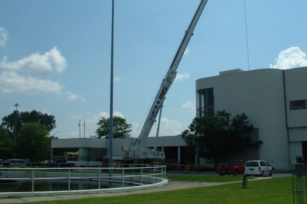 Mullins Rigging Crane