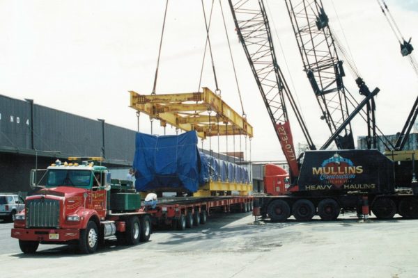 Mullins Rigging loading of components of Co-Gen plant in Athens, N.Y. at the Port of Albany. Weight: 96 tons.