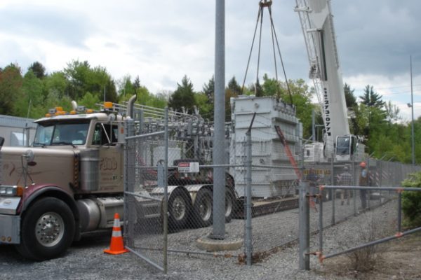 Mullins Rigging National Grid Power Transformer - 68 Tons