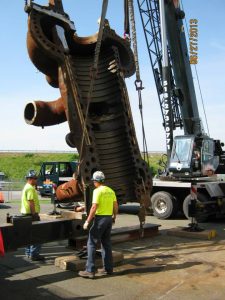Mullins Rigging Workers and Crane