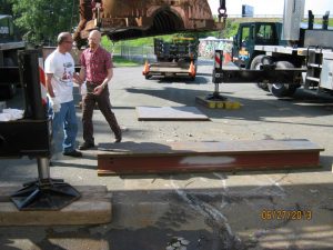 Mullins Rigging Workers